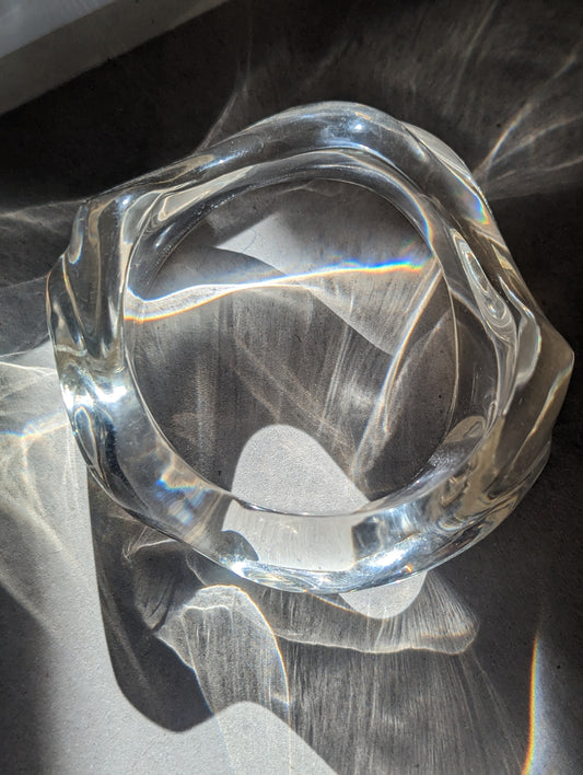 Vintage Clear Wave